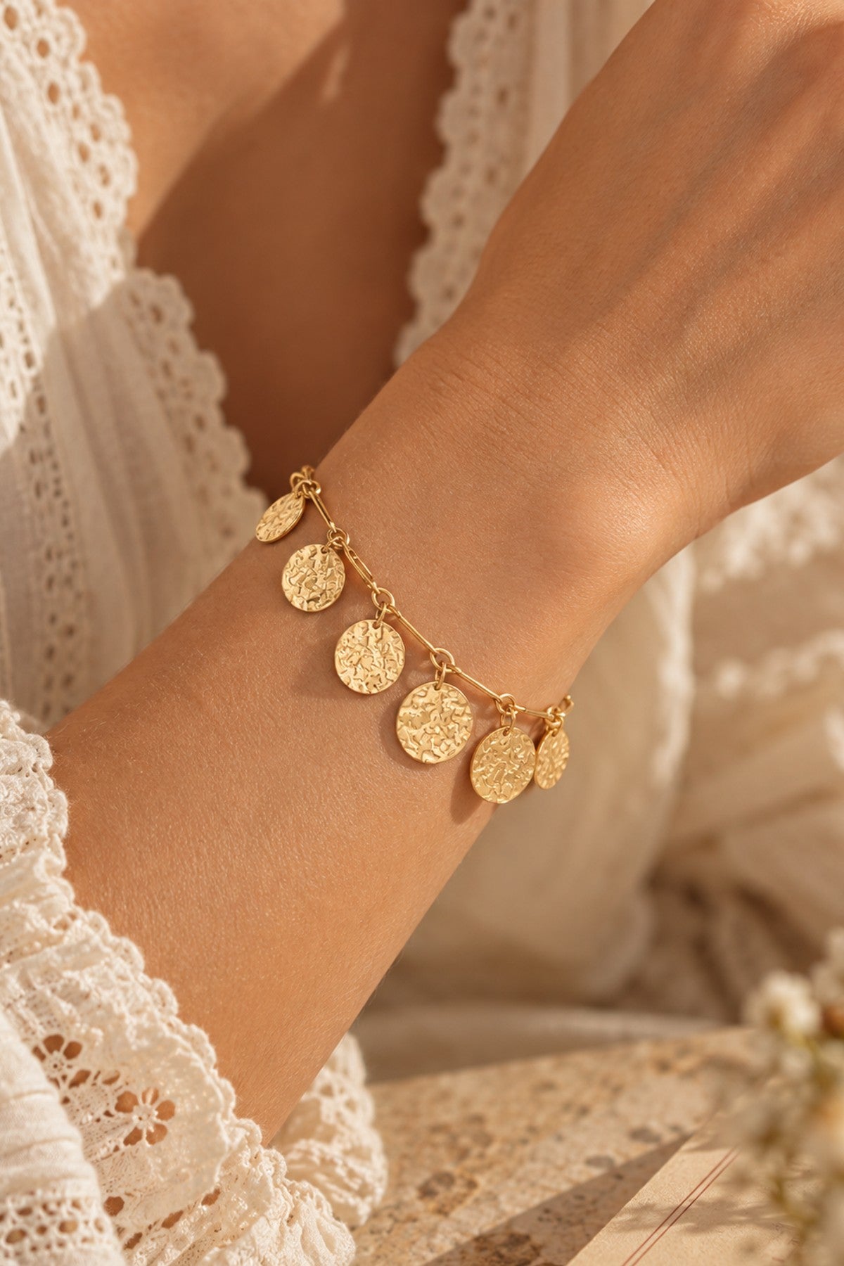 Bracelet Golden Aura 🌸
